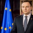 Prezydent Duda do Polaków: Aby zakończyć waśnie postanowiłem odebrać przysięgę od nowo wybranych sędziów TK